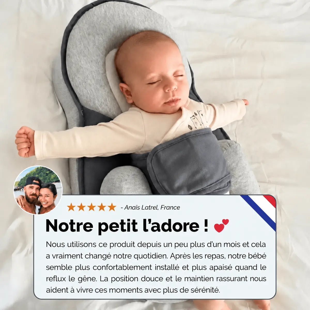 Visuel publicitaire du Cocon, bébé endormi et une carte d'avis client cinq étoiles