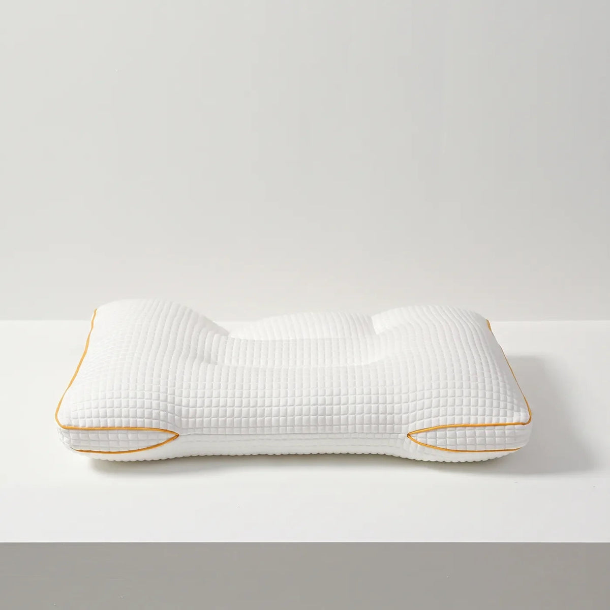 Oreiller ergonomique adulte La P’tite Nuit vu de face